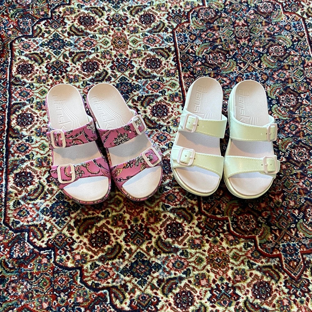Cute summer Dansko slides